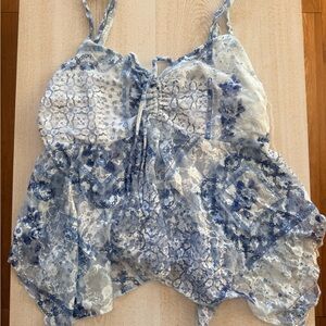 Madden Girl Blue and Cream Floral Camisole